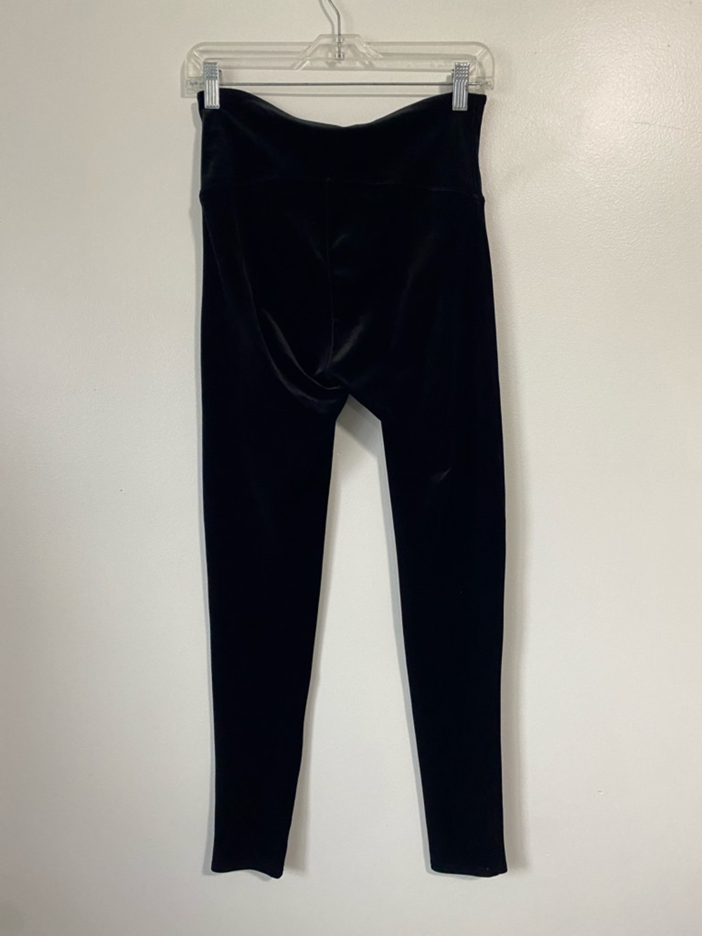 SPANX Very Black Classic High-Waist Velvet Leggings Large - Picture 5 of 12